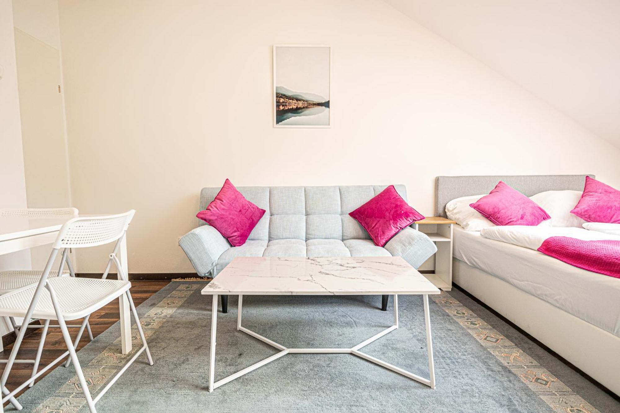 Airy Attic Apt.: Stylish Studio At Penzing Area Wenen Buitenkant foto
